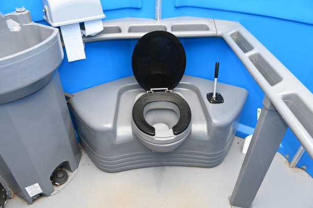 Porta potty rental for festivals in Ellsworth, KS